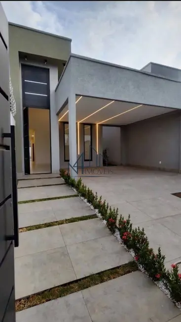 Foto 1 de Casa com 3 quartos à venda, 265m2 em Cardoso Continuação, Aparecida De Goiania - GO