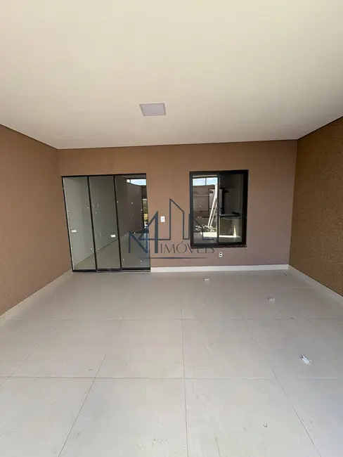 Foto 1 de Casa com 3 quartos à venda, 125m2 em Residencial Hebrom, Senador Canedo - GO