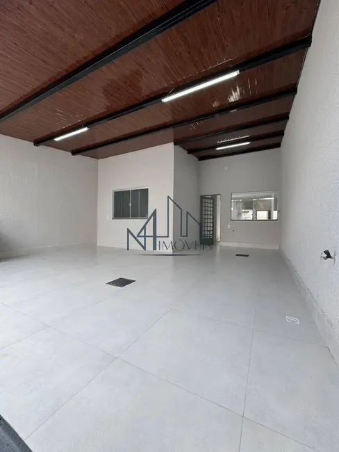 Foto 2 de Casa com 3 quartos à venda, 190m2 em Industrial Santo Antônio, Aparecida De Goiania - GO