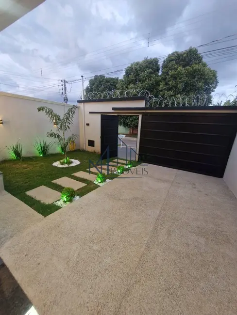 Foto 3 de Casa com 3 quartos à venda, 233m2 em Vila Oliveira, Aparecida De Goiania - GO