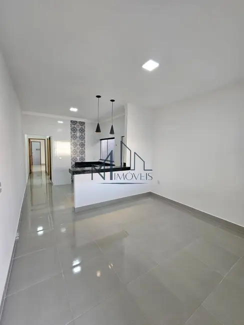 Foto 1 de Casa com 2 quartos à venda, 125m2 em Residencial Buena Vista III, Goiania - GO