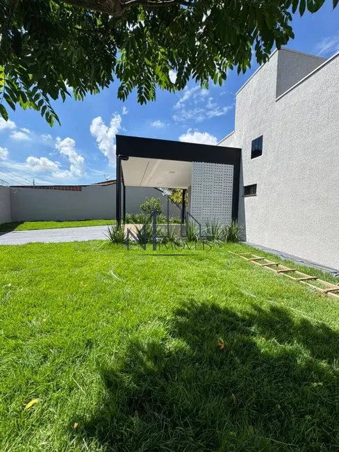 Foto 2 de Casa com 3 quartos à venda, 447m2 em Independência, Aparecida De Goiania - GO