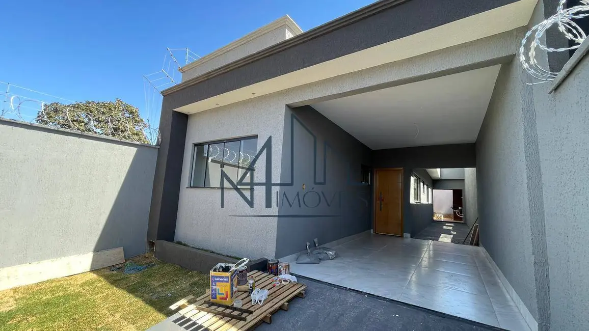 Foto 2 de Casa com 2 quartos à venda, 194m2 em Aparecida De Goiania - GO