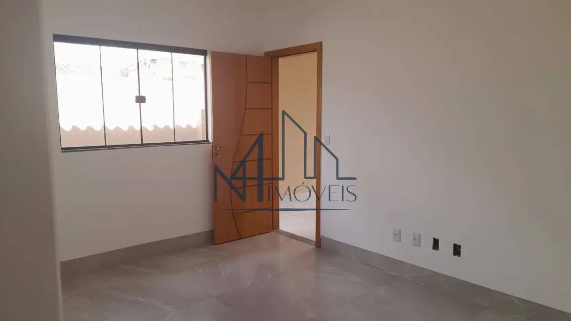 Foto 4 de Casa com 3 quartos à venda, 180m2 em Expansul, Aparecida De Goiania - GO