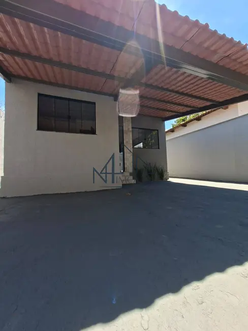 Foto 1 de Casa com 3 quartos à venda, 300m2 em Residencial Buena Vista IV, Goiania - GO