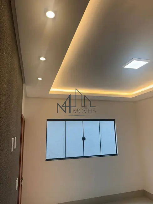 Foto 2 de Casa com 2 quartos à venda, 180m2 em Parque Ibirapuera, Aparecida De Goiania - GO