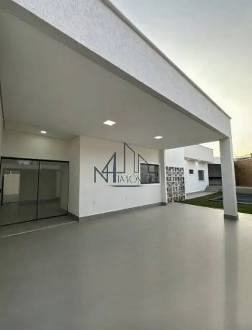 Foto 1 de Casa com 3 quartos à venda, 205m2 em Jardim Nova Goiânia, Senador Canedo - GO