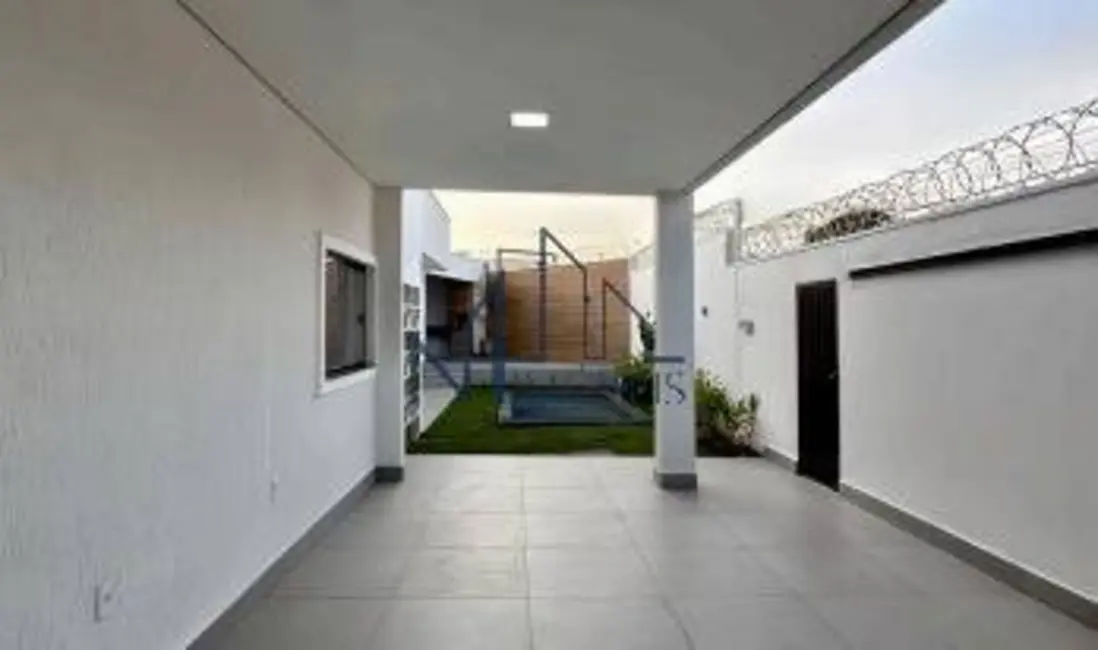 Foto 2 de Casa com 3 quartos à venda, 205m2 em Jardim Nova Goiânia, Senador Canedo - GO