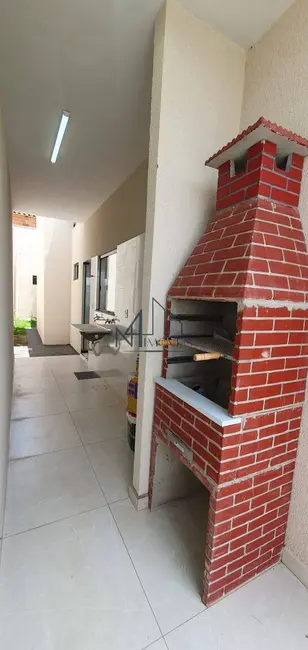 Foto 2 de Casa com 2 quartos à venda, 100m2 em Residencial Fidelis, Goiania - GO