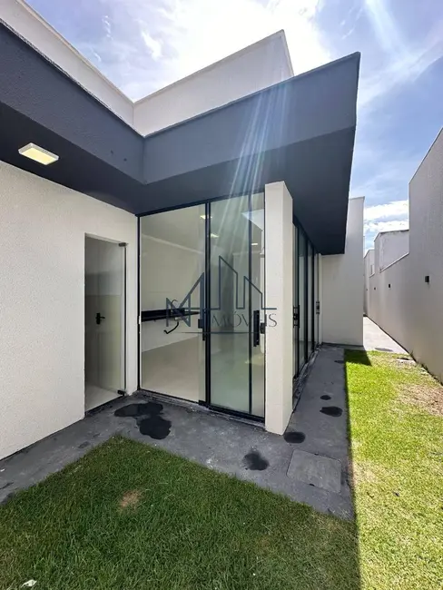 Foto 3 de Casa com 3 quartos à venda, 180m2 em Aparecida De Goiania - GO