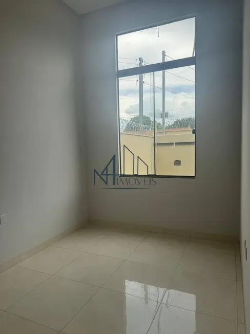 Casa com 3 quartos à venda, 175m2 em Independência - 3º Complemento, Aparecida De Goiania - GO - imagem 7 Foto 7 de Casa com 3 quartos à venda, 175m2 em Independência - 3º Complemento, Aparecida De Goiania - GO