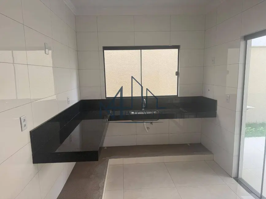 Casa com 3 quartos à venda, 175m2 em Independência - 3º Complemento, Aparecida De Goiania - GO - imagem 6 Foto 6 de Casa com 3 quartos à venda, 175m2 em Independência - 3º Complemento, Aparecida De Goiania - GO