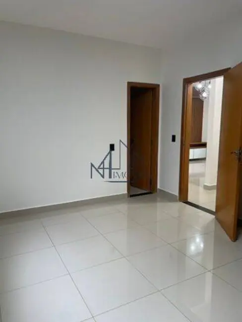 Foto 5 de Casa com 2 quartos à venda, 180m2 em Jardim Rosa do Sul, Aparecida De Goiania - GO