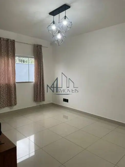 Foto 4 de Casa com 2 quartos à venda, 180m2 em Jardim Rosa do Sul, Aparecida De Goiania - GO