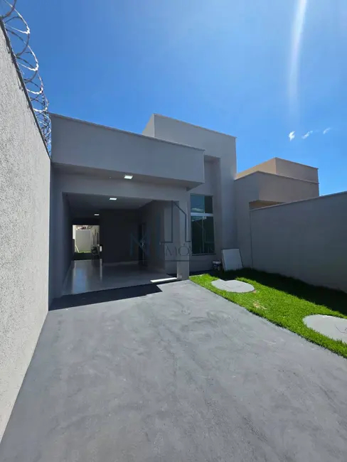 Foto 1 de Casa com 3 quartos à venda, 200m2 em Jardim Buriti Sereno, Aparecida De Goiania - GO