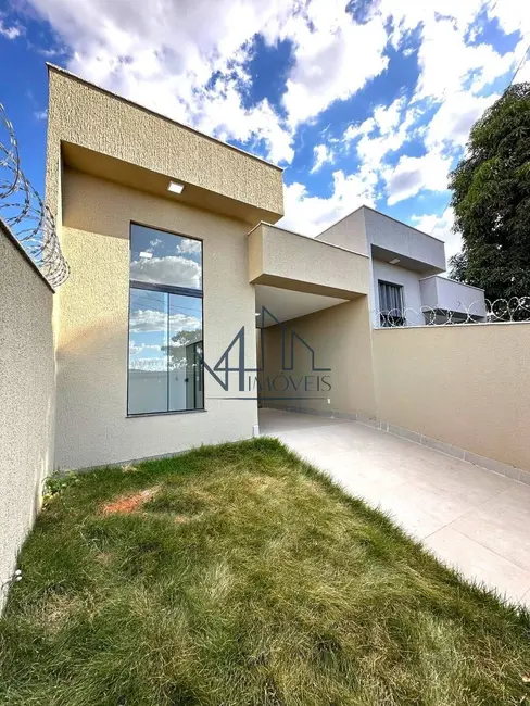 Foto 1 de Casa com 3 quartos à venda, 180m2 em Colina Azul, Aparecida De Goiania - GO