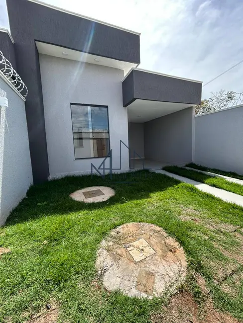 Foto 2 de Casa com 3 quartos à venda, 180m2 em Jardim Buriti Sereno, Aparecida De Goiania - GO