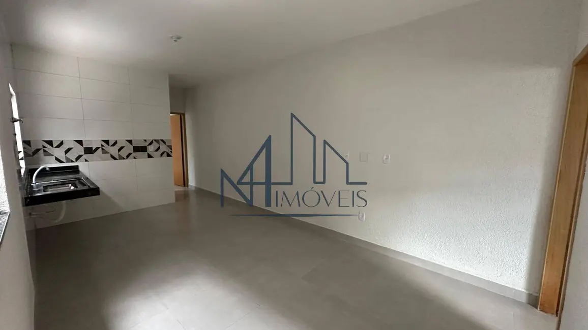Foto 2 de Casa com 2 quartos à venda, 100m2 em Residencial Santa Efigênia, Goiania - GO