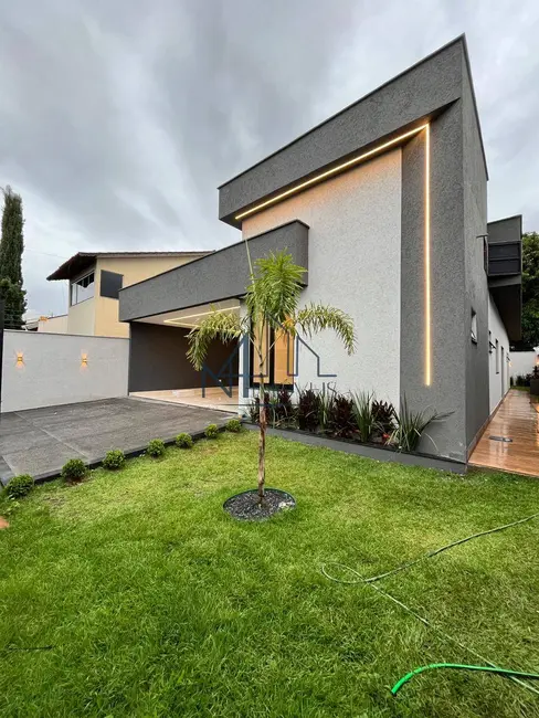 Foto 2 de Casa com 3 quartos à venda, 390m2 em Jardim Presidente, Goiania - GO