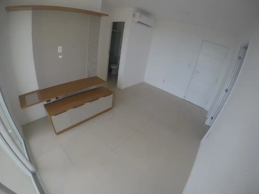 Foto 2 de Apartamento com 2 quartos para alugar, 59m2 em Flores, Manaus - AM