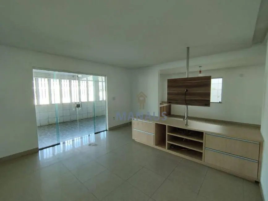 Foto 7 de Casa com 3 quartos à venda, 300m2 em Nova Esperança, Manaus - AM
