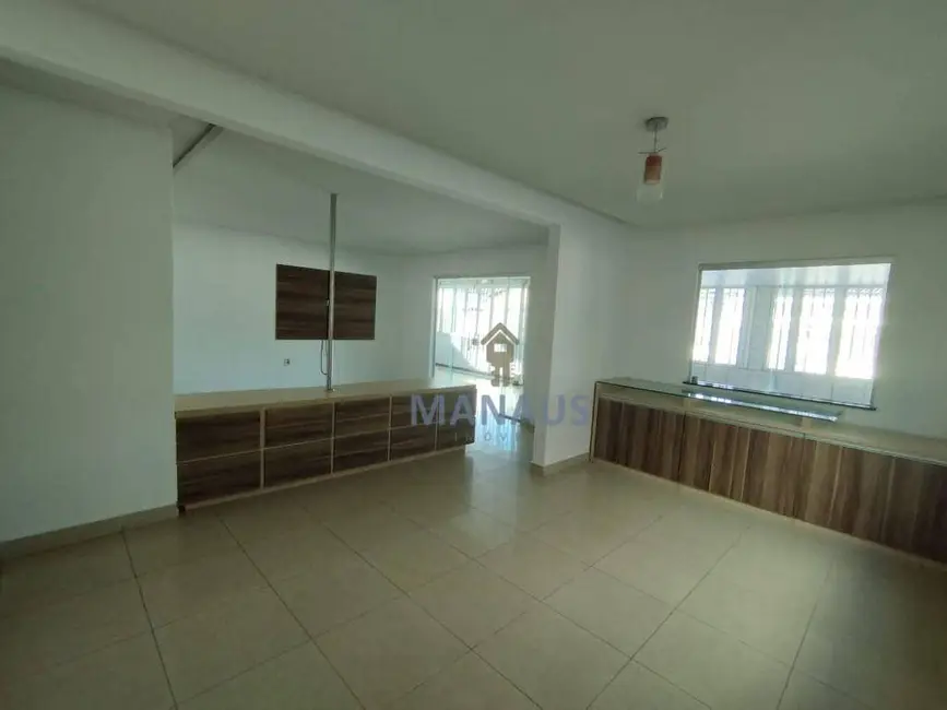 Foto 6 de Casa com 3 quartos à venda, 300m2 em Nova Esperança, Manaus - AM