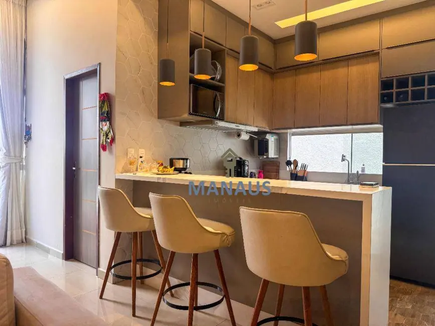 Foto 3 de Casa com 3 quartos à venda e para alugar, 225m2 em Novo Aleixo, Manaus - AM