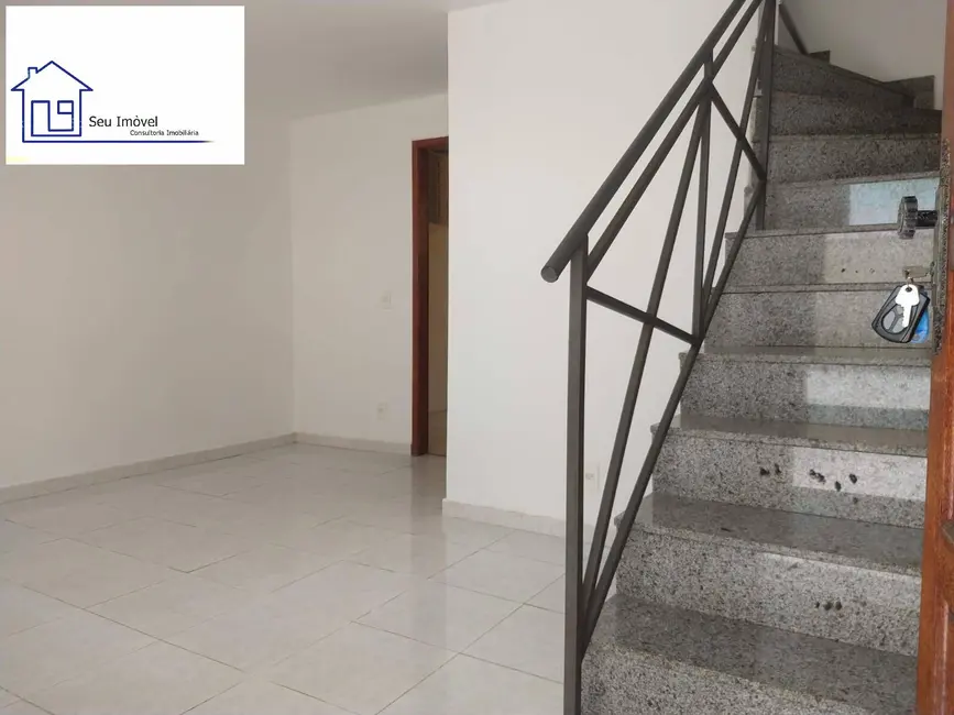 Foto 2 de Casa com 2 quartos para alugar, 100m2 em Jacarepaguá, Rio De Janeiro - RJ