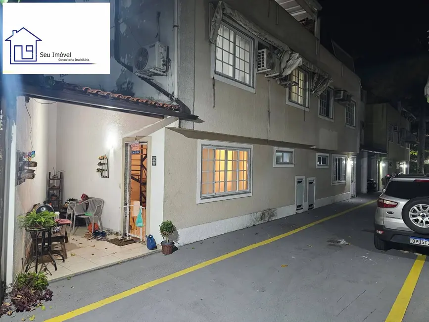 Casa com 2 quartos à venda, 163m2 em Jacarepaguá, Rio De Janeiro - RJ - imagem 2 Foto 2 de Casa com 2 quartos à venda, 163m2 em Jacarepaguá, Rio De Janeiro - RJ