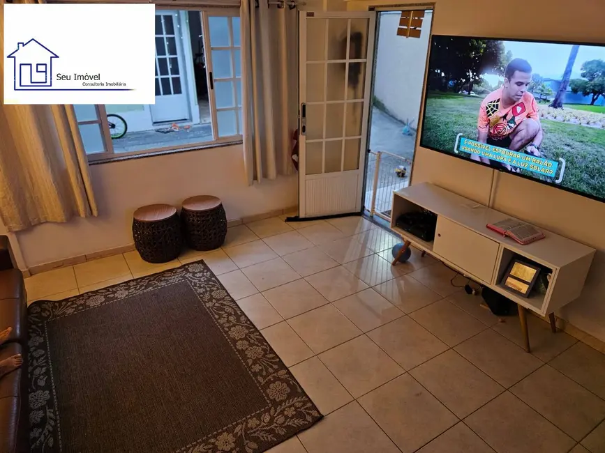 Casa com 2 quartos à venda, 163m2 em Jacarepaguá, Rio De Janeiro - RJ - imagem 4 Foto 4 de Casa com 2 quartos à venda, 163m2 em Jacarepaguá, Rio De Janeiro - RJ