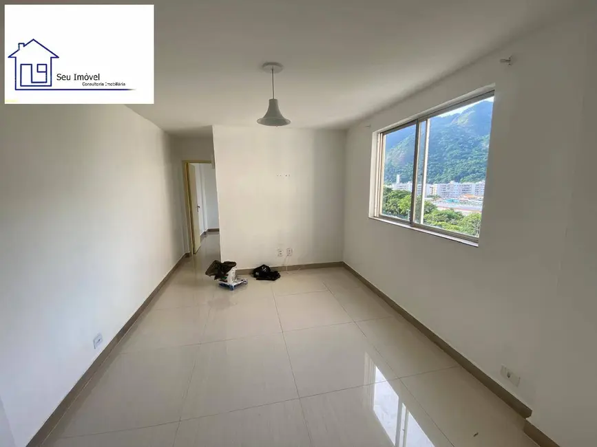 Foto 2 de Apartamento com 1 quarto para alugar, 45m2 em Camorim, Rio De Janeiro - RJ