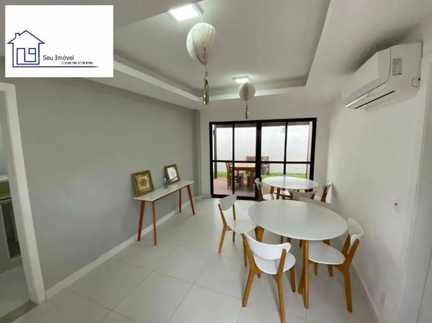 Foto 1 de Casa com 3 quartos para alugar, 136m2 em Vargem Grande, Rio De Janeiro - RJ