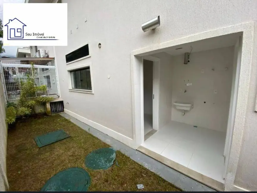 Foto 3 de Casa com 3 quartos para alugar, 136m2 em Vargem Grande, Rio De Janeiro - RJ