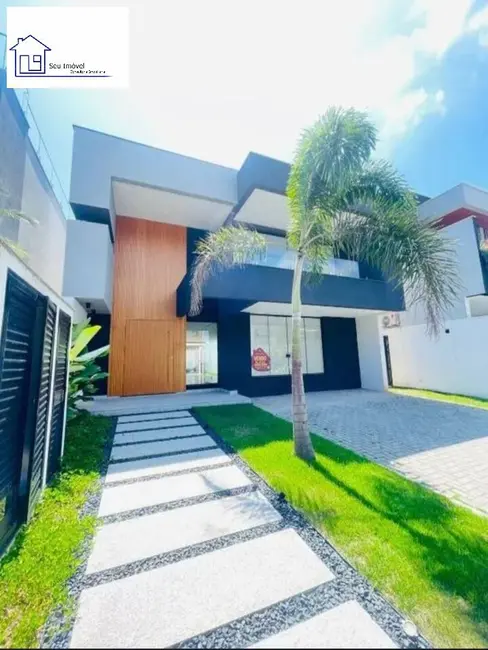 Foto 1 de Casa com 5 quartos para alugar, 350m2 em Recreio dos Bandeirantes, Rio De Janeiro - RJ