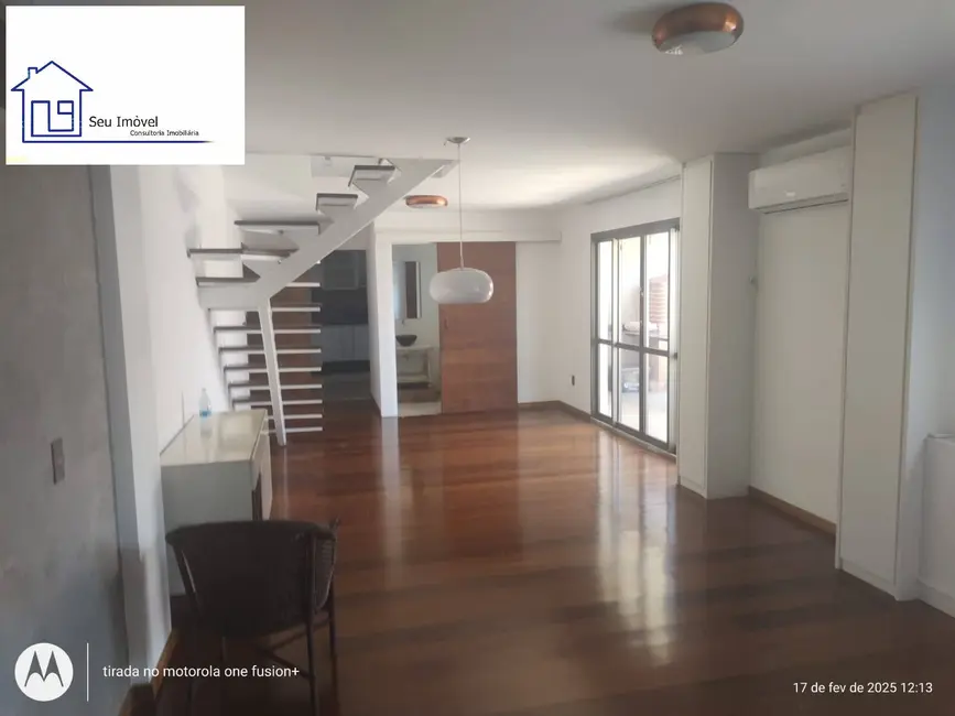 Foto 2 de Apartamento com 3 quartos para alugar, 260m2 em Rio De Janeiro - RJ