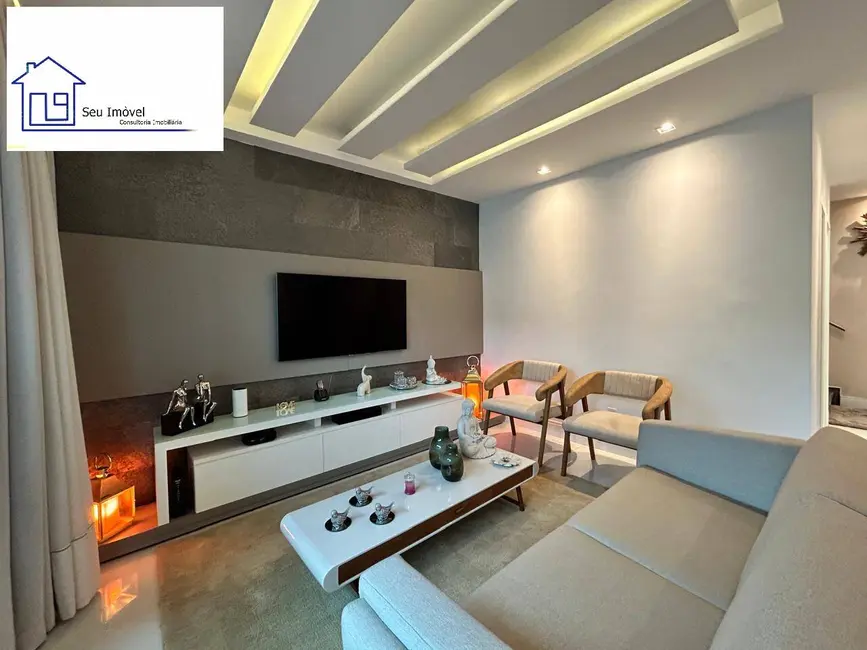 Casa com 5 quartos à venda, 279m2 em Jacarepaguá, Rio De Janeiro - RJ - imagem 8 Foto 8 de Casa com 5 quartos à venda, 279m2 em Jacarepaguá, Rio De Janeiro - RJ