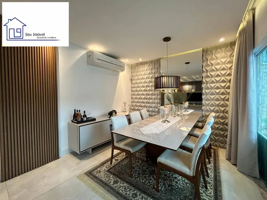 Casa com 5 quartos à venda, 279m2 em Jacarepaguá, Rio De Janeiro - RJ - imagem 7 Foto 7 de Casa com 5 quartos à venda, 279m2 em Jacarepaguá, Rio De Janeiro - RJ