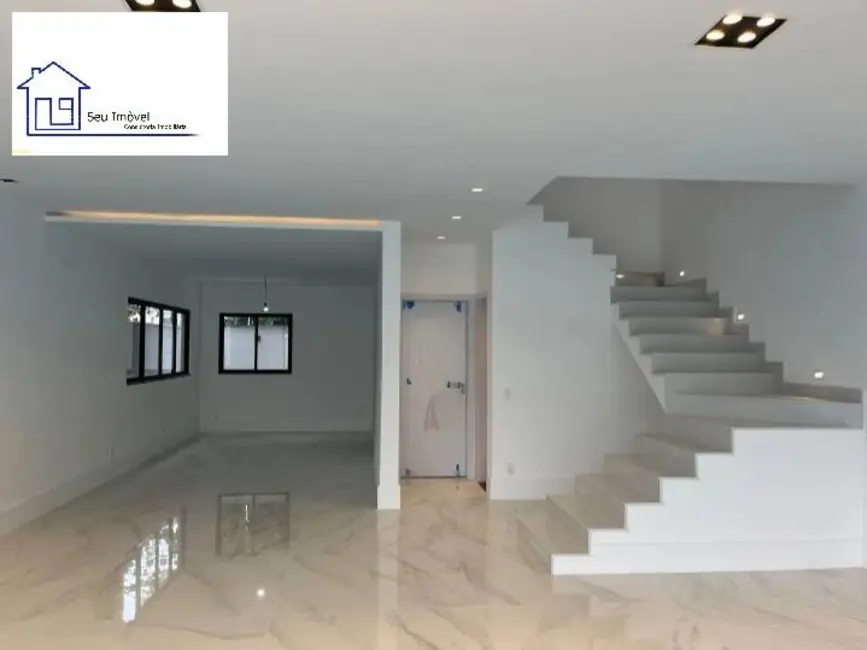 Foto 3 de Casa com 3 quartos à venda, 350m2 em Recreio dos Bandeirantes, Rio De Janeiro - RJ