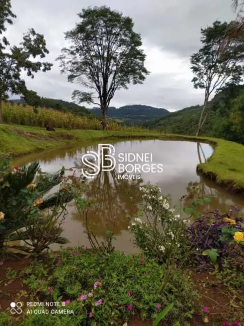 Foto 1 de Sítio / Rancho à venda em Lindoia Do Sul - SC
