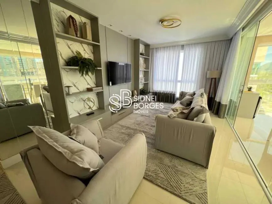 Foto 8 de Apartamento com 4 quartos à venda, 172m2 em Itapema - SC