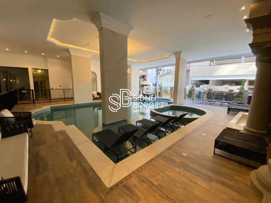 Foto 3 de Apartamento com 4 quartos à venda, 172m2 em Itapema - SC