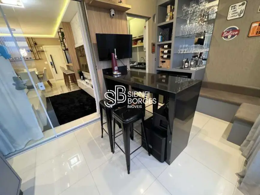 Foto 4 de Apartamento com 2 quartos à venda, 85m2 em Itapema - SC