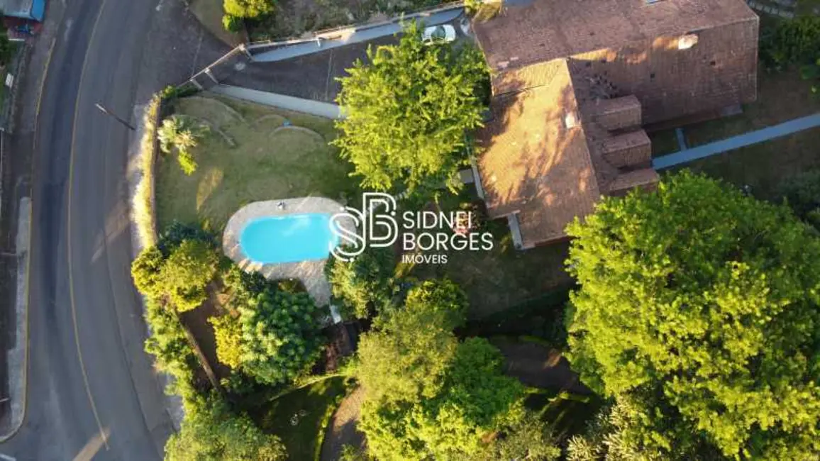 Casa com 5 quartos à venda, 465m2 em Concordia - SC - imagem 4 Foto 4 de Casa com 5 quartos à venda, 465m2 em Concordia - SC