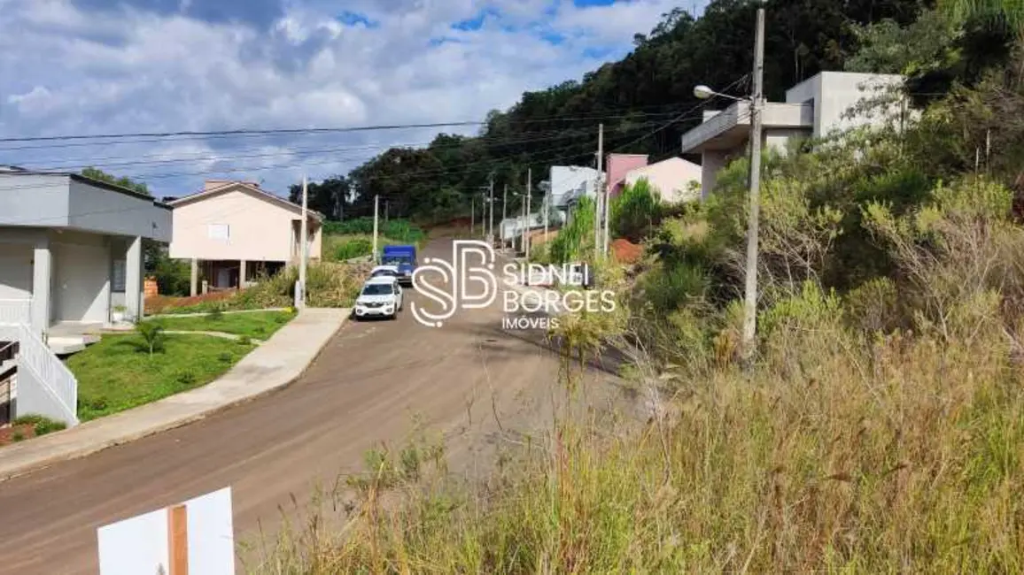 Foto 1 de Terreno / Lote à venda, 360m2 em Concordia - SC