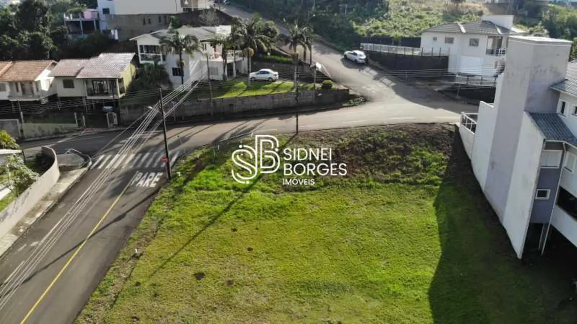 Foto 2 de Terreno / Lote à venda, 412m2 em Concordia - SC