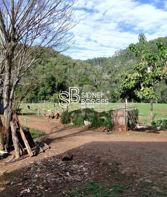 Foto 5 de Sítio / Rancho com 3 quartos à venda em Lindoia Do Sul - SC