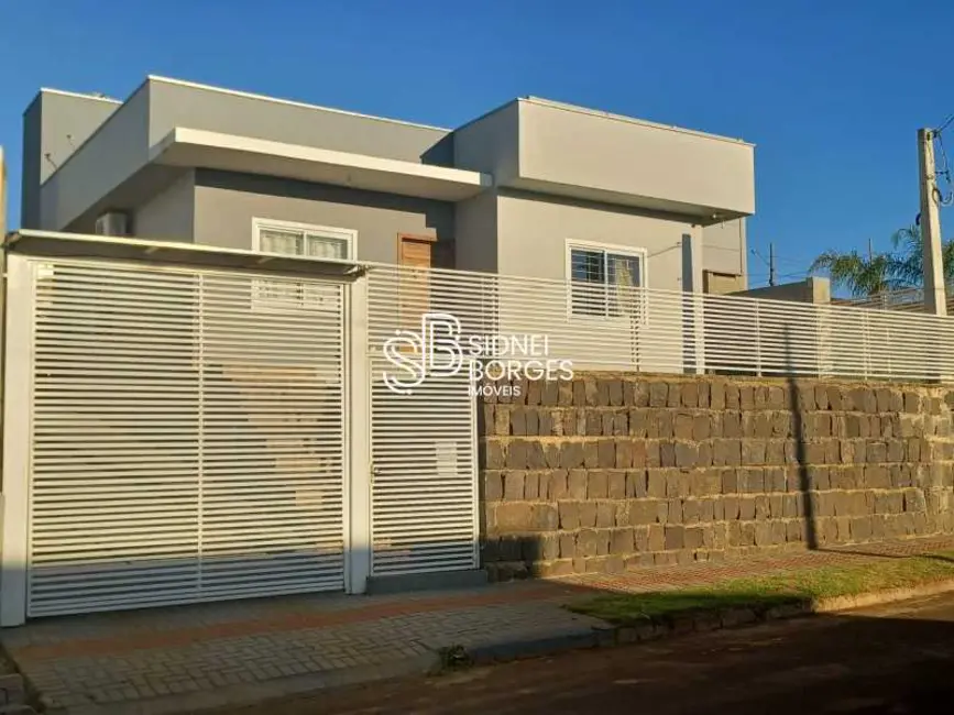 Foto 2 de Casa com 3 quartos à venda, 105m2 em Chapeco - SC