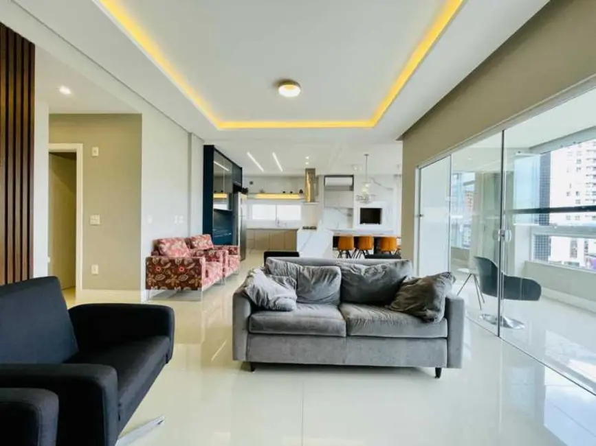 Foto 4 de Apartamento com 4 quartos à venda, 182m2 em Itapema - SC