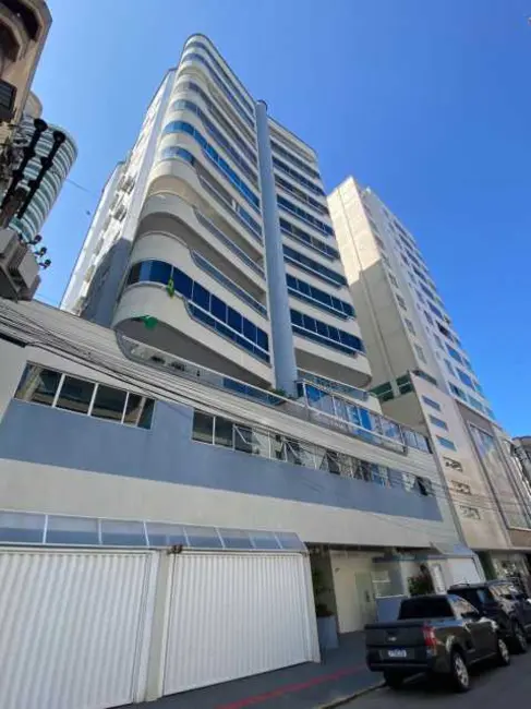 Foto 2 de Apartamento com 4 quartos à venda, 145m2 em Itapema - SC