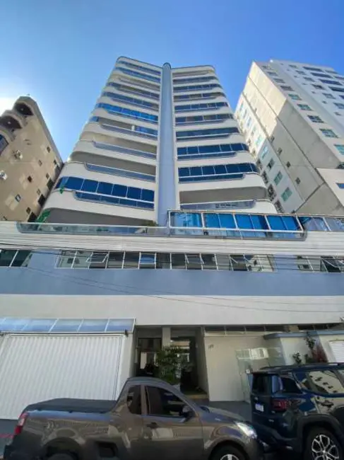 Foto 3 de Apartamento com 4 quartos à venda, 145m2 em Itapema - SC